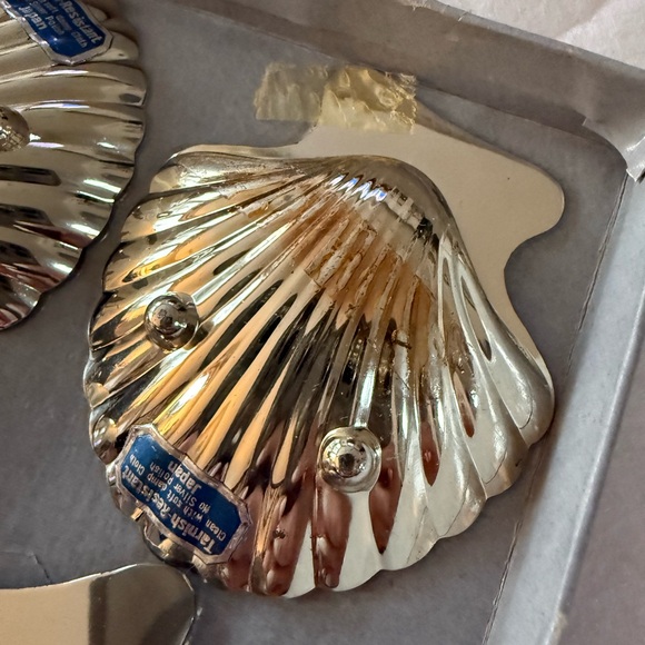 Shell Nut Dishes - Picture 9 of 14